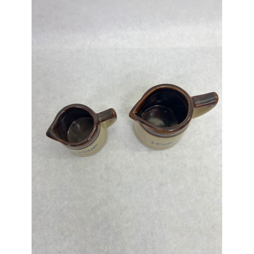 Vintage Stoneware Measuring Pitchers Set 1/2 and 1/4 Cup Two Tone Brown Ceramic - Picture 2 of 3